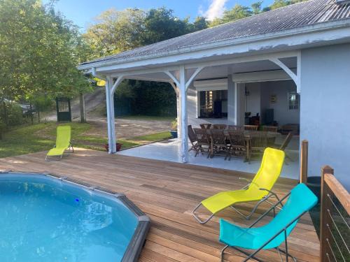 Riviere-Salee Villa | Les terrasses de Maëlle I - Jolie villa F4 vue mer