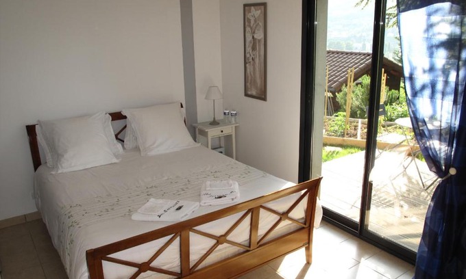 Rochetaillee-sur-Saone Bed & Breakfast | Les Terrasses de Rochetaillée