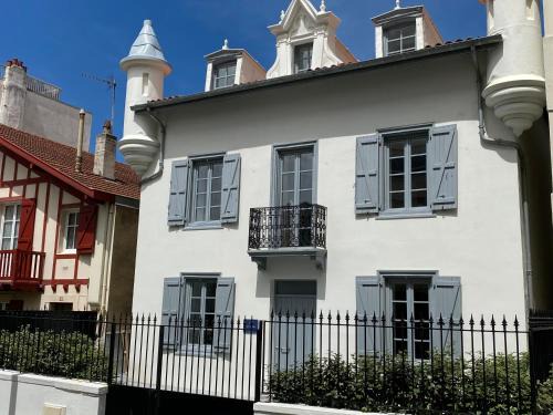 Biarritz City Centre House | Les Tourelles