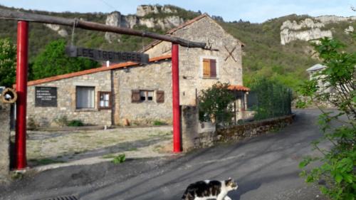 Saint-Jean-et-Saint-Paul Bed & Breakfast | Les TREMIERES