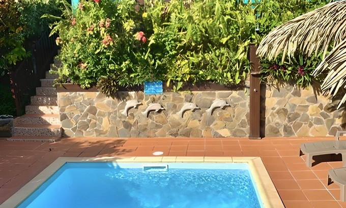 Riviere-Salee Villa | LES VILLAS PAMEYAQUE/LA VILLA PAME with swimming pool, facing the Caribbean Sea
