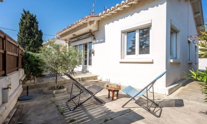 Le Grand Large House | Les Violettes by Interhome
