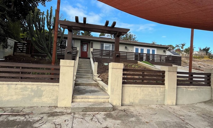 Leucadia House | LEUCADIA 4BR-COASTAL-HOME