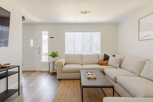 Leucadia House | Leucadia's Beach House w Game Room
