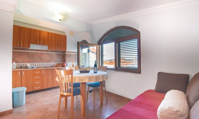 Sveti Stefan Bed & Breakfast | Levantin Inn half, 1 Apt N15, Sveti Stefan, Montenegro