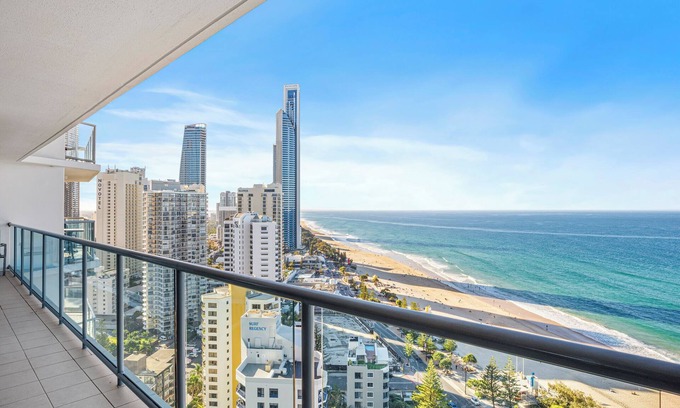 Surfers Paradise Apartment | Level 26 Ocean View, Deluxe 2Bed 2Bath, FREE WIFI