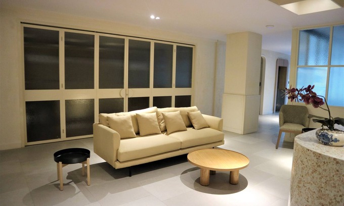 Melawai Hotel | Liberta Hub Blok M Jakarta