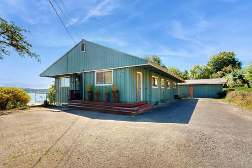 Poulsbo House | Liberty Bay Hideaway