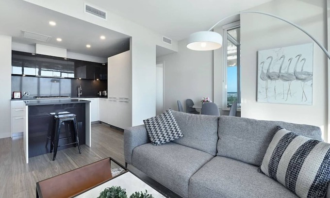 Metrotown Apartment | Libra Gold Palace at Metrotown I (Monthly)