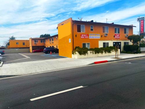 Huntington Park Hotel | Lido Hotel