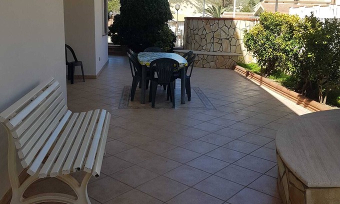 Lido Rossello Apartment | Lido Rossello apartment, 100m from the sea, with terrace and pets allowed