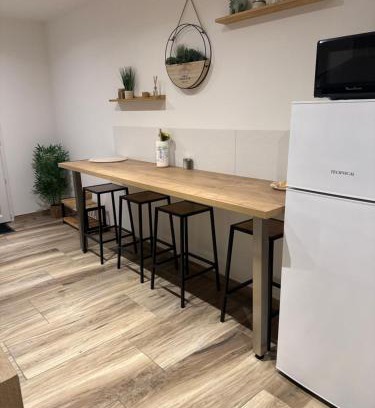 Aussevielle House | Liezfa