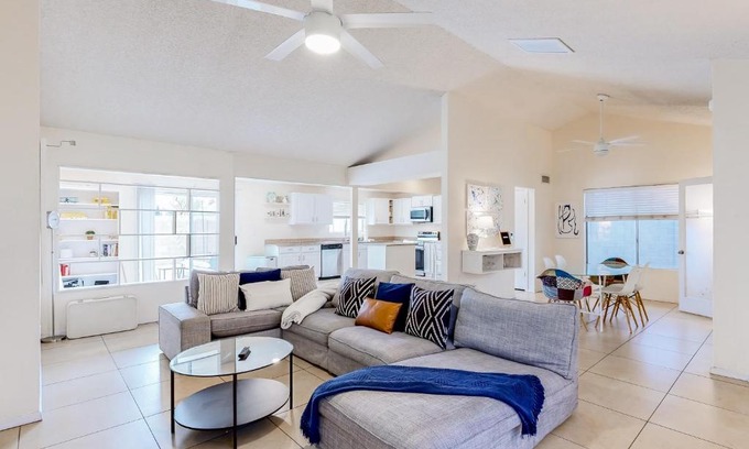 Tempe House | Life in the Sun