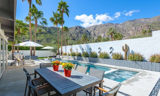 Vista Las Palmas House | Life of Leisure! Midcentury Alexander! 4 Bed! Pool! Spa! Fire pits! Mntn Views!