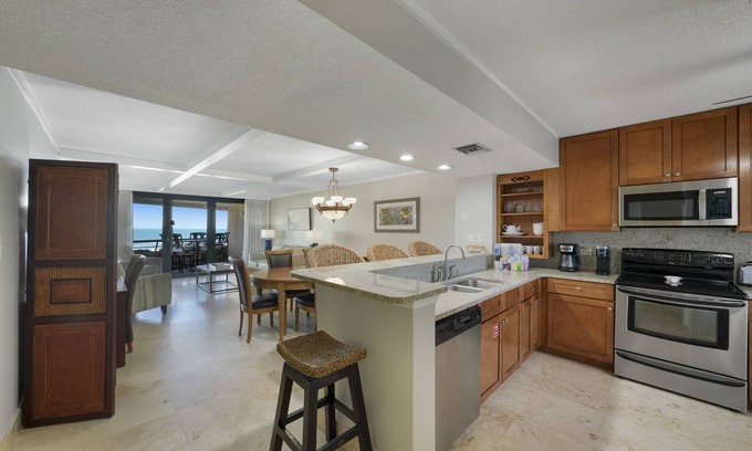 Miramar Beach Condo | Life's A Breeze At This Gulf Front Condo w/GREAT Amenities! Edgewater 606
