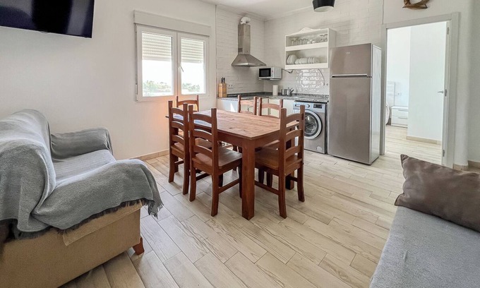 Bolonia Apartment | Lightbooking Carpe Diem 2 dormitorios