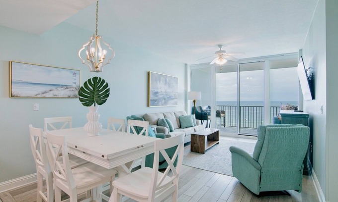 Gulf Shores Condo | Lighthouse 1108 | Gulf Shores, AL