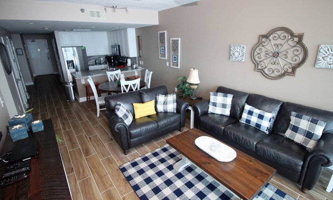 Gulf Shores Condo | Lighthouse 1812 - Newly Remodeled Master Bath!
