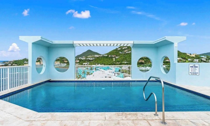 Maho Condo | Lighthouse 3C in Oyster Bay by Personal Villas - Ideal for Couples and Families
