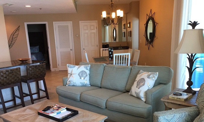 Gulf Shores Condo | LIGHTHOUSE 404 LUXURY GULF FRONT--FALL OPENINGS--3/3-4th Floor