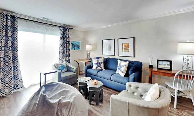 Tybee Island Condo | Lighthouse Point 9C | Top Floor, Bay Views, Pools!