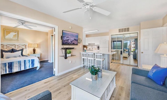 Caine Woods Villa | Lighthouse Point Villas
