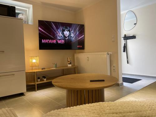Wolfsburg Apartment | Lightplace - Boxspring - Parkplatz- Nähe City und VW