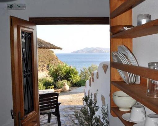 Kampos Villa | Liginou Studios and Suites