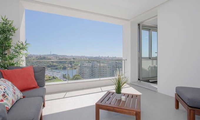 Oliveira do Douro Apartment | Liiiving in Porto | Luxury River View Apartment I