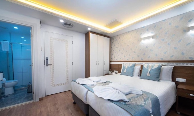 Emin Sinan House | Lika Hotel - Superior Double or Twin Room - unforgettable holiday in Istanbul