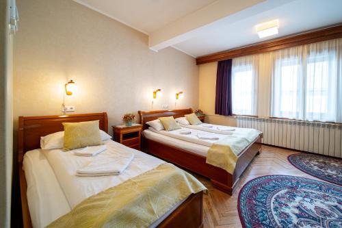 Odorheiu Secuiesc House | Lilla Panzió