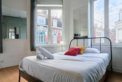 Saint-Maurice Pellevoisin Apartment | Lille Saint Maurice - Nice and functional studio