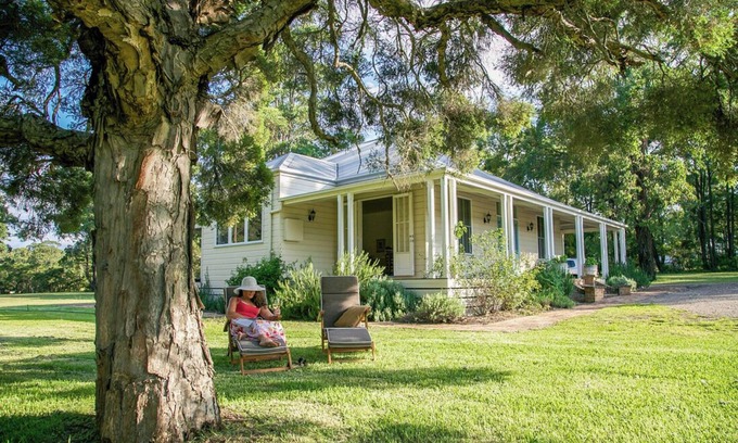 Lovedale House | Lillians on Lovedale