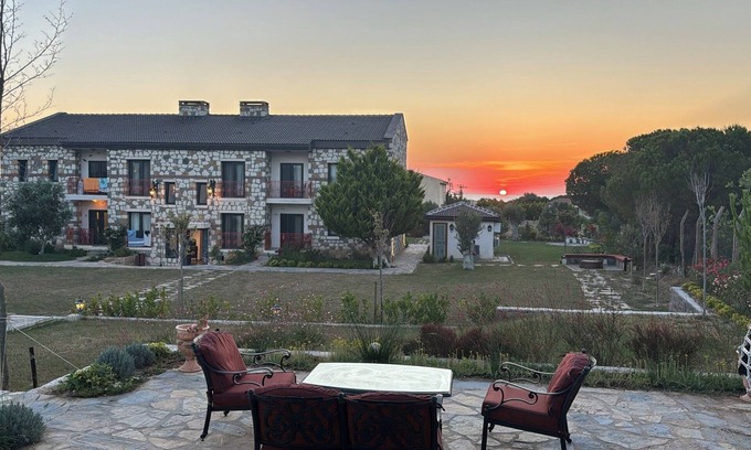 Bozcaada Hotel | LinAsya Otel