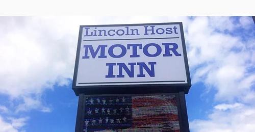 Escanaba Hotel | Lincoln Host Motor Inn