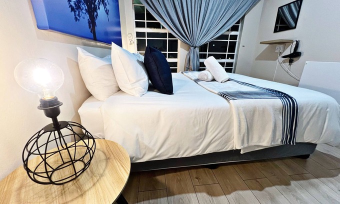 Graskop House | Lincoln Moon Guesthouse