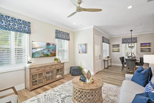 Downtown Historic District House | Lincolnville Luxe Upscale Home in Heart of St Aug