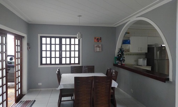 Jardim Sao Miguel House | Linda Casa, 3 quartos, acomoda 10 pessoas, há 1,5 km da praia da Enseada