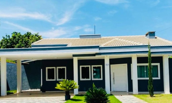 Tatui House | Linda casa em condomínio