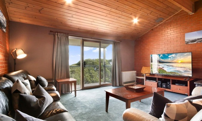Hotham Heights Apartment | Lindsay Lachen - Mt Hotham