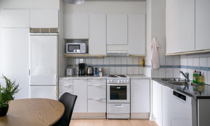 Kallio Apartment | Lintu38, Free parking, Metro Nearby, Netflix