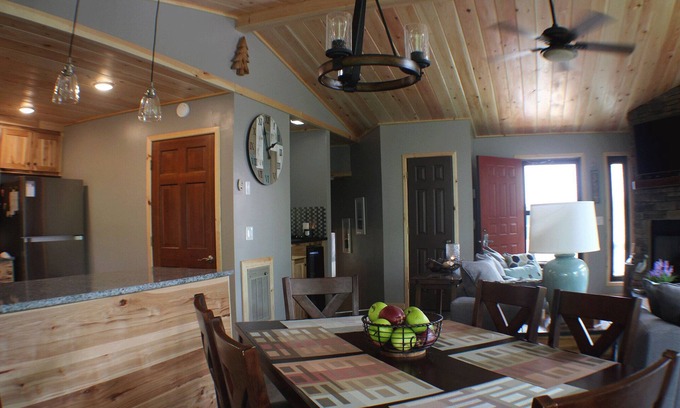 Pineola House | Linville Land Harbor, Mountain Getaway