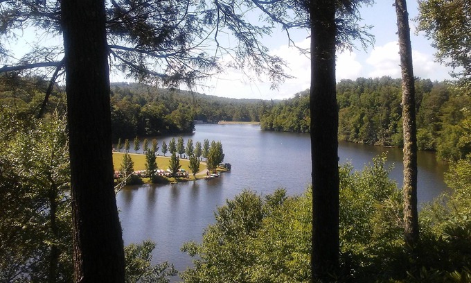 Newland House | Linville Land Harbor Resort Home, Linville NC, Mountain Getaway, Great Lake View