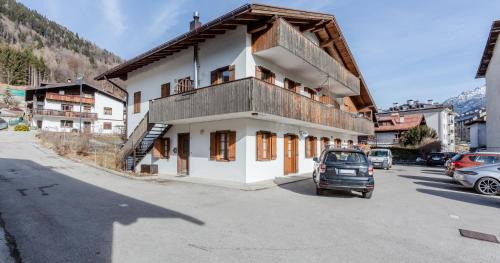 Pieve di Cadore Apartment | Lioda Moon