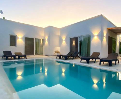 Kiwengwa Villa | Lions Luxury Villa Zanzibar 2 - PRIVATE COOK & INFINITY POOL