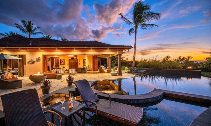 Kaupulehu House | Lipoa Estate | Expansive Ocean Views | Onsite Staff & Daily Housekeeping