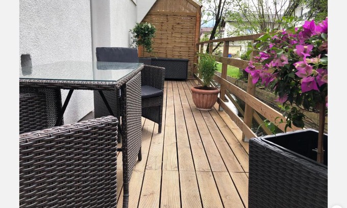 Maxglan Apartment | lisa apartment