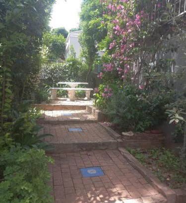 Bloemfontein Apartment | LISA VILLAGE