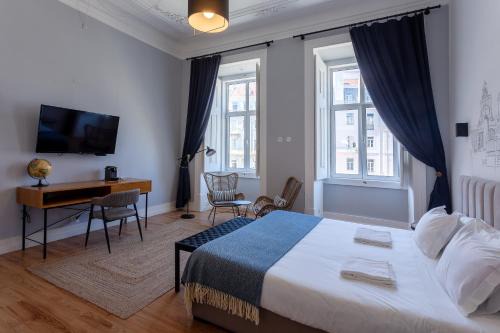 Santos House | Lisbon Check-In Guesthouse