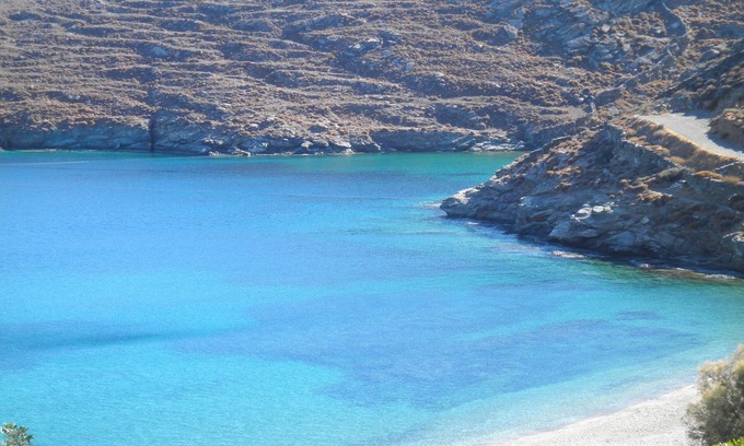 Kithnos House | Listening to the sea. Sea front house in Potamia bay, 50m from water.